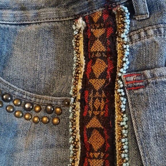 BDG Women's size S or 27 In distressed beaded studded tapestry Jean short shorts - Picture 11 of 11